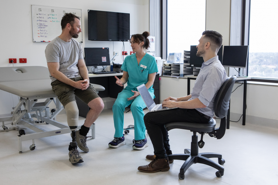 Image: Simon Patton with Peggy Vincent and Dr David Snowdon