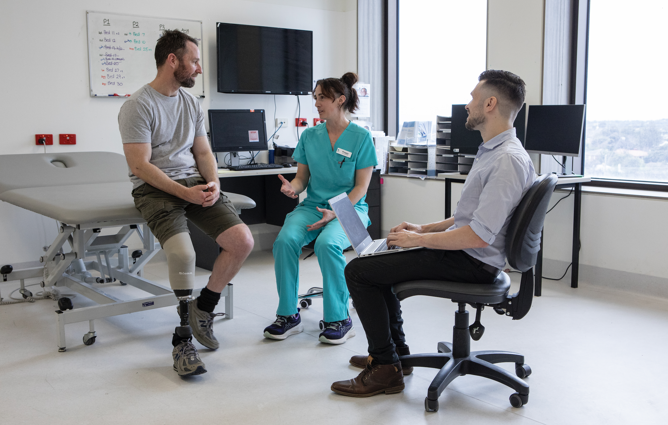 Image: Simon Patton with Peggy Vincent and Dr David Snowdon
